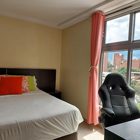 San Peter Apartments Μεντεγίν Εξωτερικό φωτογραφία